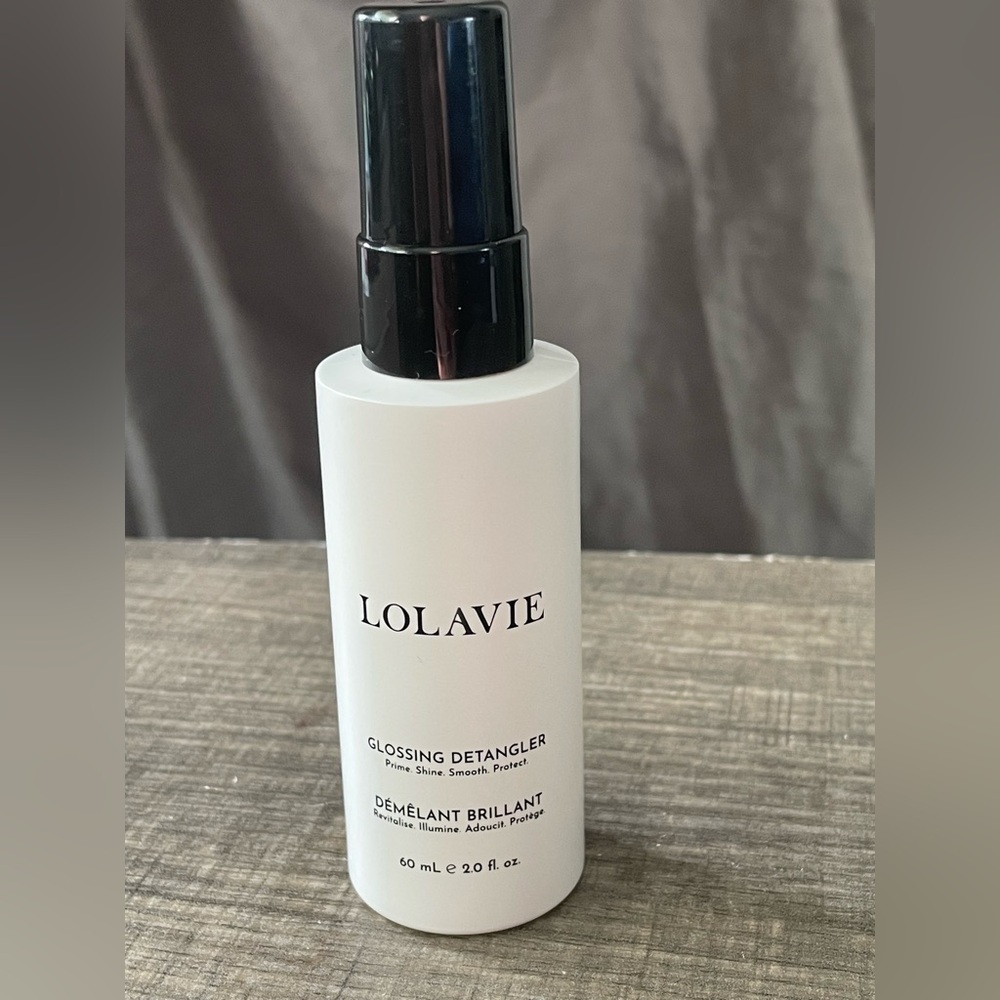 Lolavie Glossing Detangler Spray - Travel Size - 2.0 fl oz / 60 ml